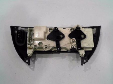 COMMANDE DE CHAUFFAGE RENAULT MEGANE