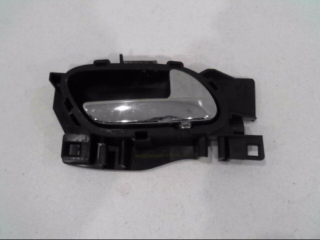POIGNEE INTERIEURE PORTE AVANT DROIT PEUGEOT 207