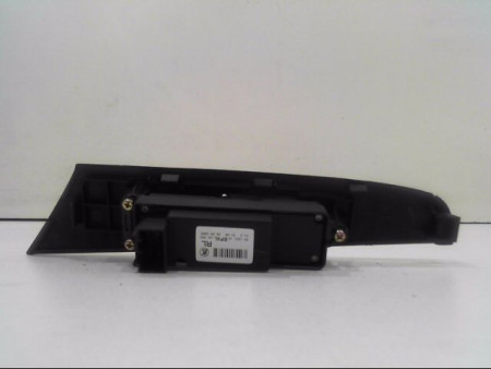 COMMANDE LEVE-GLACE PORTE ARG MAZDA 3