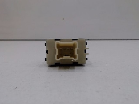 COMMANDE LEVE-GLACE PORTE ARD RENAULT CLIO