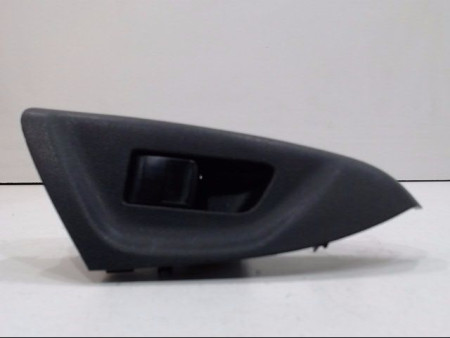 COMMANDE LEVE-GLACE PORTE AVD CITROEN C1