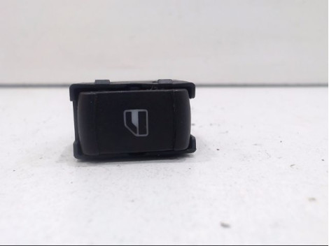 COMMANDE LEVE-GLACE PORTE AVD VOLKSWAGEN GOLF