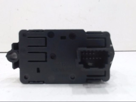 INTERIEUR COMMANDE FREIN A MAIN RENAULT MEGANE