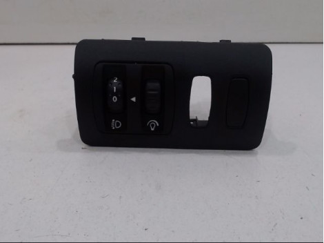 INTERIEUR COMMANDE PHARES RENAULT CLIO