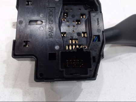 COMMANDE CLIGNOTANT FORD FOCUS