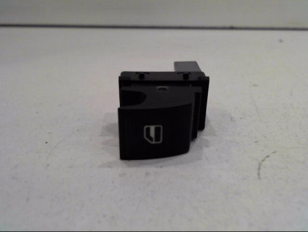 COMMANDE LEVE-GLACE PORTE AVD SEAT IBIZA