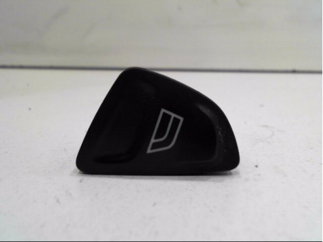 COMMANDE LEVE-GLACE PORTE AVD FORD KA