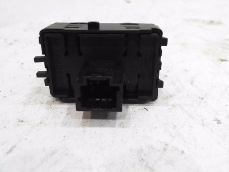 COMMANDE LEVE-GLACE PORTE AVD RENAULT LAGUNA