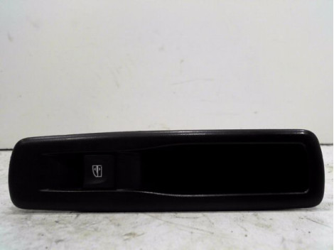 COMMANDE LEVE-GLACE PORTE ARG RENAULT MEGANE