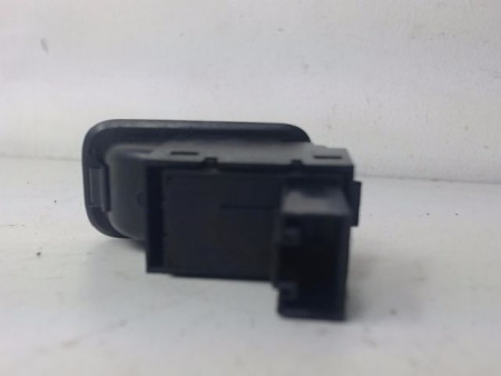 COMMANDE LEVE-GLACE PORTE ARD VOLKSWAGEN POLO