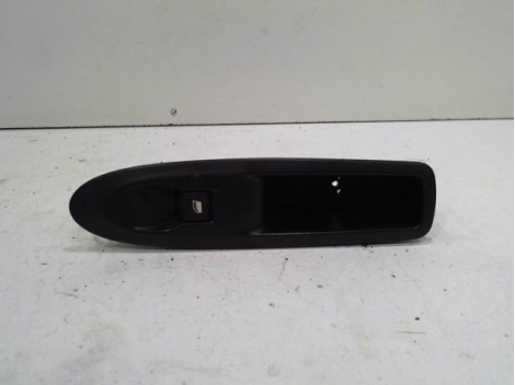 COMMANDE LEVE-GLACE PORTE ARD CITROEN C4