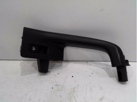 COMMANDE LEVE-GLACE PORTE ARD VOLKSWAGEN GOLF V 2003-2009