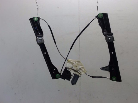 MECANISME+MOTEUR LEVE-GLACE AVANT DROIT VOLKSWAGEN PASSAT 2005-