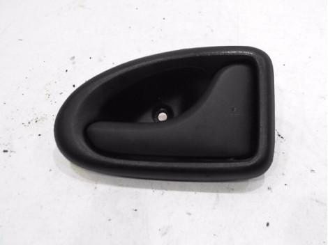 POIGNEE INTERIEURE PORTE AVANT DROIT DACIA LOGAN 4 P 05-08