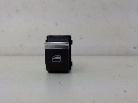 COMMANDE LEVE-GLACE PORTE ARG AUDI A3