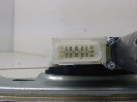 MECANISME+MOTEUR LEVE-GLACE ARRIERE DROIT RENAULT KADJAR