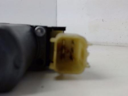 MECANISME+MOTEUR LEVE-GLACE AVANT GAUCHE FORD FIESTA