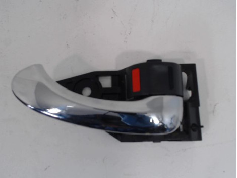 POIGNEE INTERIEURE PORTE ARRIERE DROIT TOYOTA RAV4