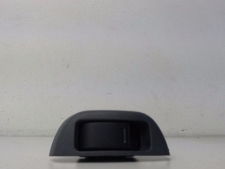 COMMANDE LEVE-GLACE PORTE AVD CITROEN C1