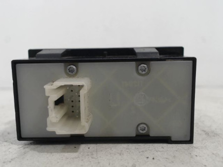 INTERIEUR COMMANDE PHARES MAZDA 2