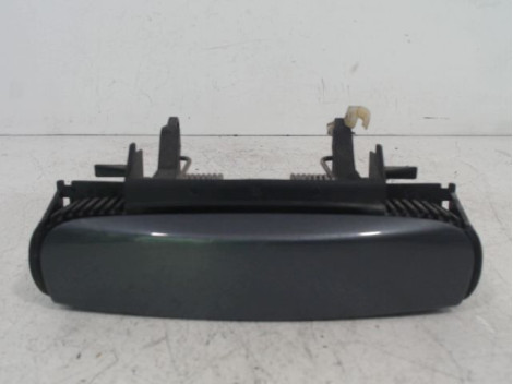 POIGNEE EXTERIEURE PORTE ARRIERE GAUCHE AUDI A4 AVANT 04-08