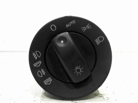 COMMANDE ECLAIRAGE AUDI A4 AVANT 04-08