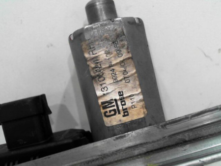 MECANISME+MOTEUR LEVE-GLACE ARRIERE DROIT OPEL ASTRA 2004-
