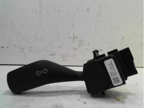 COMMANDE CLIGNOTANT FORD MONDEO