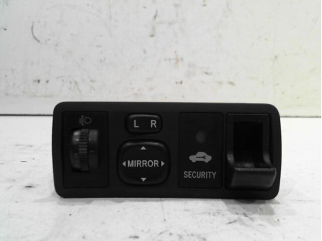 COMMANDE RETROVISSEUR EXTERIEUR ELECTRIQUE TOYOTA COROLLA