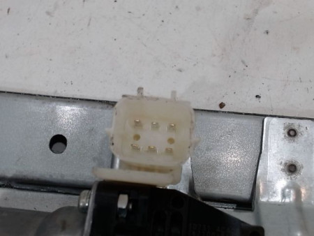 MECANISME+MOTEUR LEVE-GLACE AVANT DROIT NISSAN MICRA
