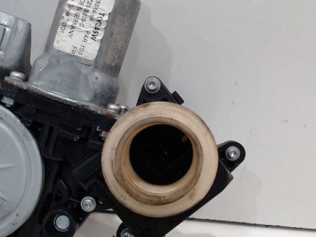 MECANISME+MOTEUR LEVE-GLACE AVANT GAUCHE TOYOTA AURIS