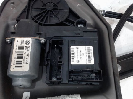 MECANISME+MOTEUR LEVE-GLACE AVANT DROIT VOLKSWAGEN GOLF