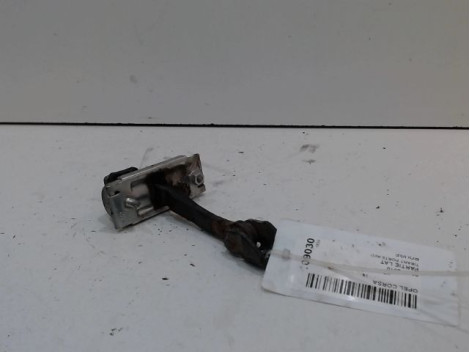 TIRANT PORTE AVANT DROIT OPEL CORSA