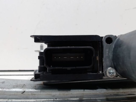 MECANISME+MOTEUR LEVE-GLACE AVANT DROIT PEUGEOT 2008