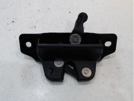 SERRURE HAYON  PEUGEOT 106