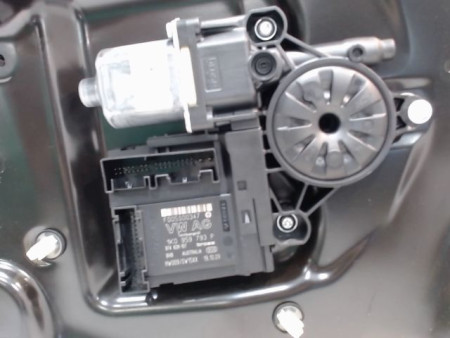 MECANISME+MOTEUR LEVE-GLACE AVANT GAUCHE VOLKSWAGEN PASSAT