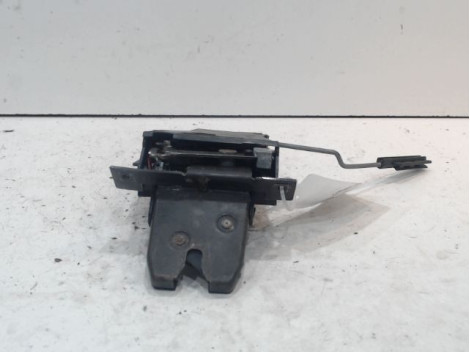 SERRURE COFFRE ARRIERE VOLVO 940