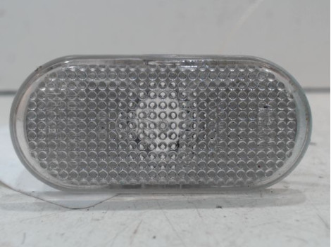 REPETITEUR AILE DROIT RENAULT TWINGO
