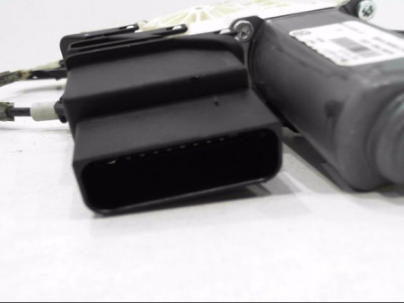 MECANISME+MOTEUR LEVE-GLACE ARRIERE DROIT VOLKSWAGEN JETTA
