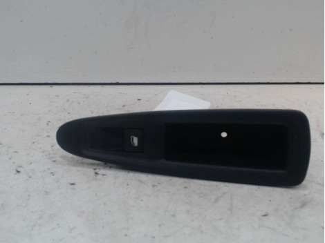 COMMANDE LEVE-GLACE PORTE ARG CITROEN C4