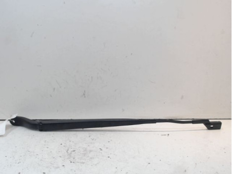 BRAS ESSUIE-GLACE AVANT GAUCHE PEUGEOT 208