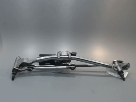 MOTEUR ESSUIE-GLACE AVANT B.M.W. SERIE 3