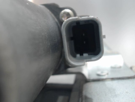 MECANISME+MOTEUR LEVE-GLACE AVANT DROIT CITROEN BERLINGO