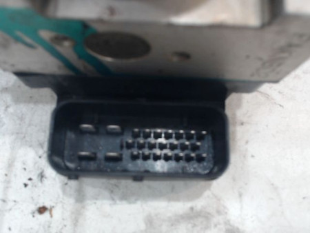 UNITE HYDRAULIQUE ABS KIA CARNIVAL