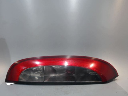 FEU ARRIERE GAUCHE  OPEL CORSA