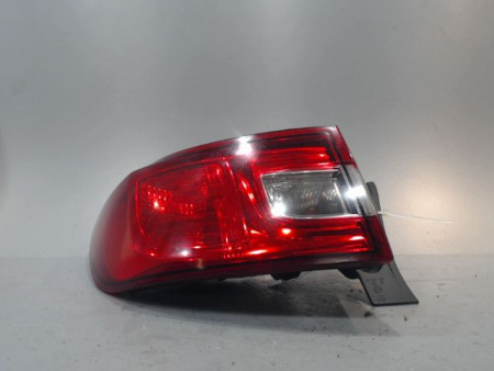 FEU ARRIERE GAUCHE  RENAULT CLIO