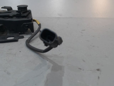 SERRURE CAPOT RENAULT CLIO