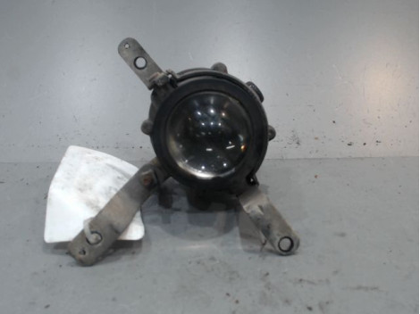 PHARE ANTIBROUILLARD AVANT DROIT HYUNDAI TRAJET