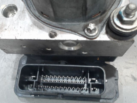 UNITE HYDRAULIQUE ABS NISSAN MICRA
