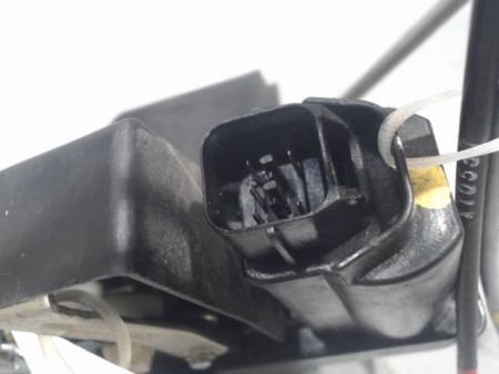 SYSTEME CONDAMNATION AVANT DROIT HYUNDAI I10